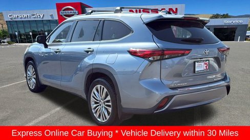 Used 2023 Toyota Highlander L image 5