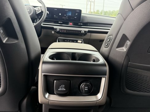 New 2026 Kia Carnival SX image 14