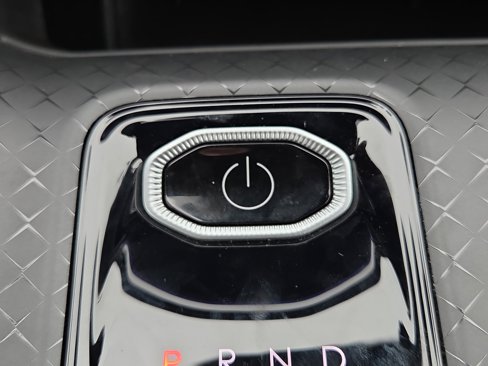 New 2025 Jeep Wagoneer Limited image 14