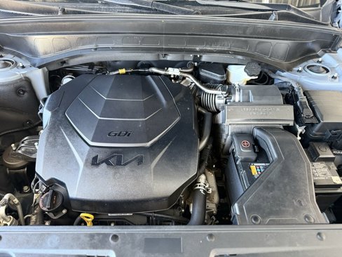 Used 2023 Kia Telluride EX w/ EX Captain's Chair Package image 54