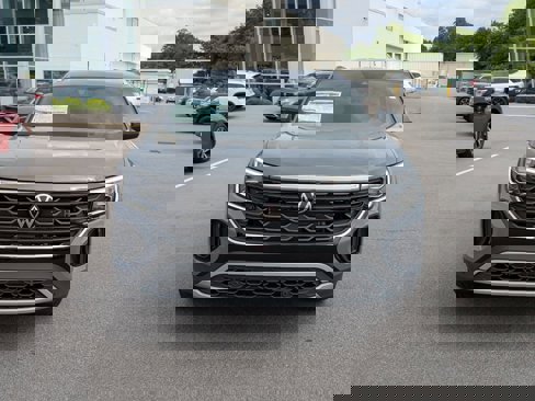 New 2025 Volkswagen Atlas Cross Sport SE image 8