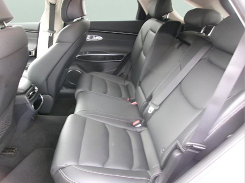 Used 2025 Genesis GV70 2.5T image 10