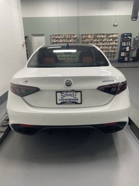 New 2025 Alfa Romeo Giulia AWD w/ Veloce Package AWD image 3