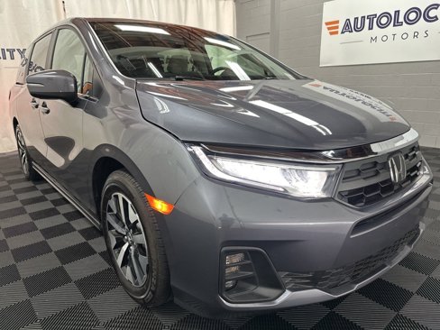 Used 2025 Honda Odyssey EX-L image 2