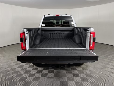 New 2026 Ford F250 XLT image 9
