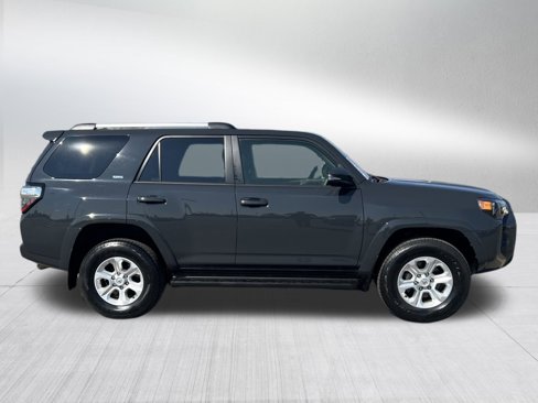 Used 2024 Toyota 4Runner SR5 Premium image 8