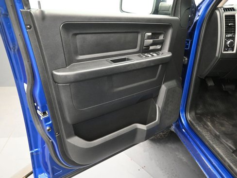Used 2016 RAM 2500 Tradesman w/ Protection Group image 27