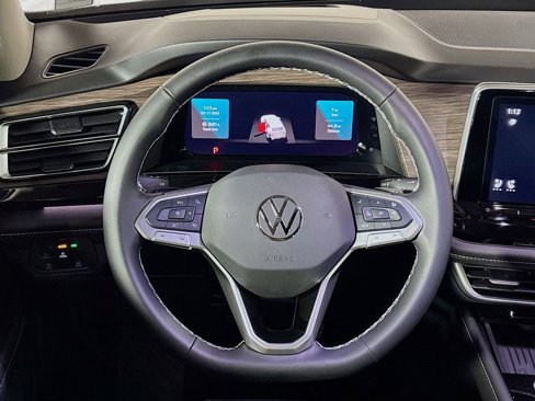 New 2025 Volkswagen Atlas SEL image 14