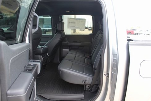 New 2025 Ford F150 Lariat w/ Equipment Group 501A Mid image 9