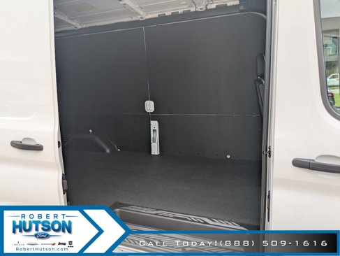 New 2025 Ford Transit 250 148 Medium Roof image 13