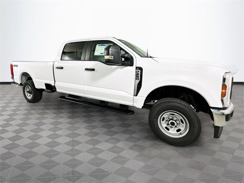 New 2026 Ford F250 XL image 3