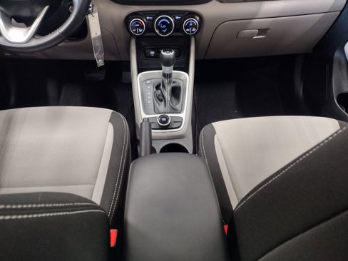 Used 2023 Hyundai Venue SEL image 31