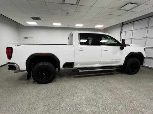 Used 2024 GMC Sierra 3500 SLE w/ SLE Convenience Package image 14