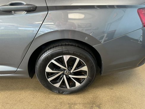 Used 2024 Volkswagen Jetta S image 25