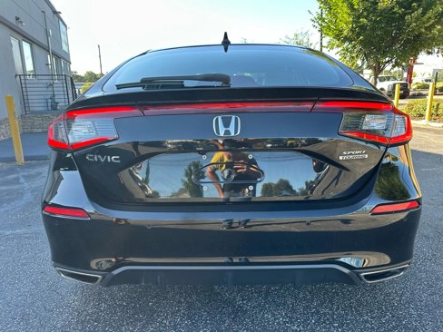 Used 2022 Honda Civic Sport Touring image 6