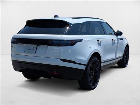 New 2026 Land Rover Range Rover Velar Dynamic SE image 2