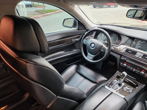Used 2012 BMW 750Li image 26