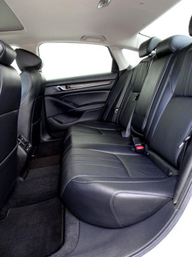 Used 2022 Honda Accord Touring image 12