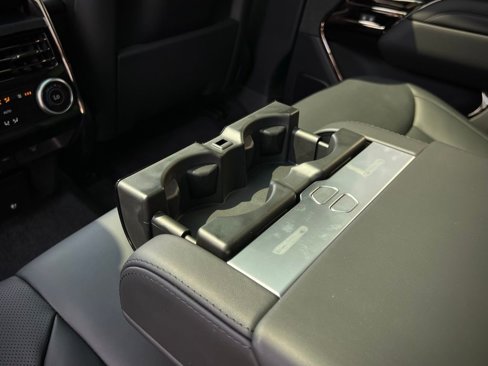 Used 2024 Land Rover Range Rover Sport Dynamic SE image 20