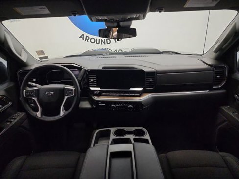 Used 2023 Chevrolet Silverado 1500 LT Trail Boss image 19