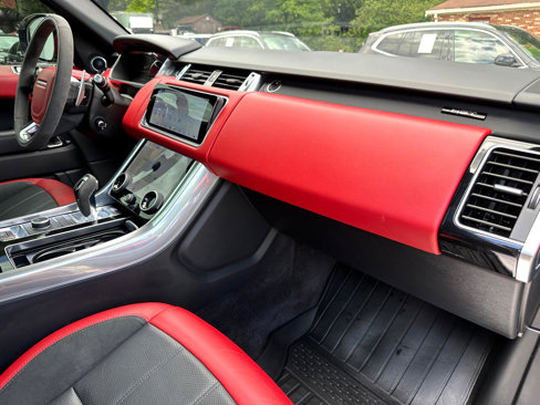 Used 2020 Land Rover Range Rover Sport HST image 26