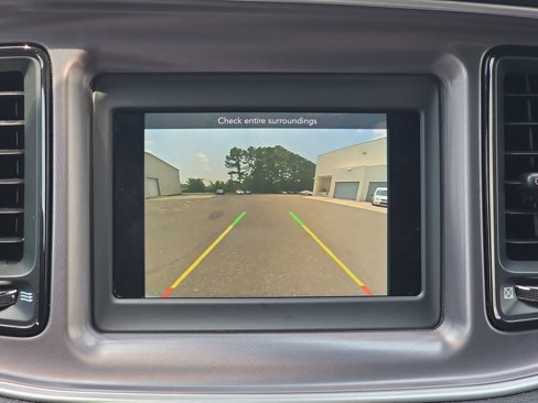 Used 2021 Dodge Challenger SXT image 27
