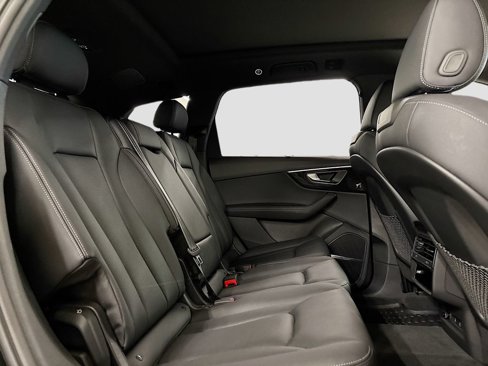 New 2025 Audi Q7 3.0T Premium Plus image 16