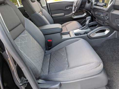 New 2026 Nissan Frontier SV w/ Tow Package image 31