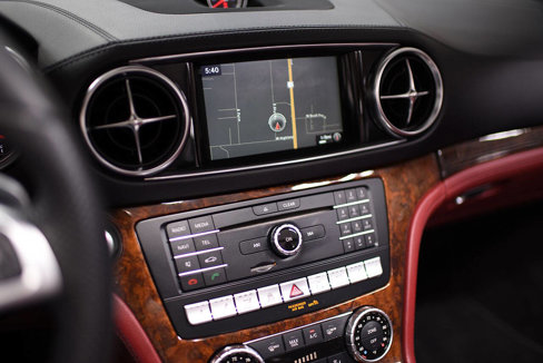 Used 2017 Mercedes-Benz SL 550 image 19