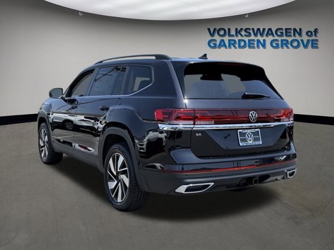 New 2025 Volkswagen Atlas SE image 7