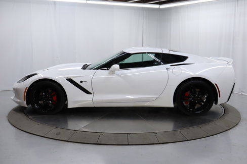 Used 2019 Chevrolet Corvette Stingray Coupe w/ 1LT image 4