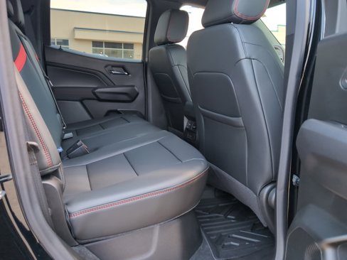 New 2025 Chevrolet Colorado Z71 w/ Technology Package image 36