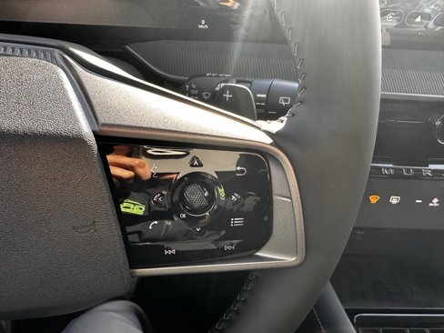 New 2025 Nissan Murano SV image 14