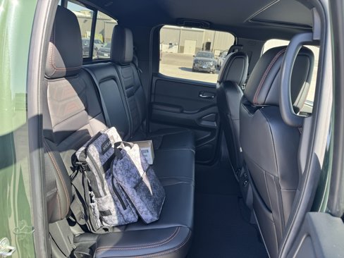 New 2025 Nissan Frontier PRO-4X w/ Pro Premium Package image 31