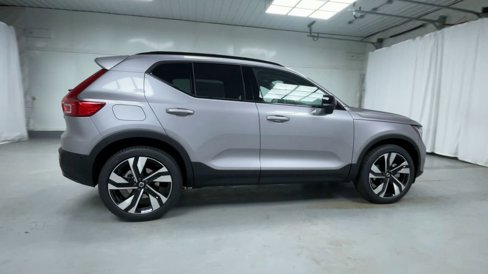 New 2026 Volvo XC40 B5 Ultra w/ Climate Package image 23
