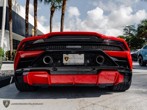 Used 2021 Lamborghini Huracan EVO image 8