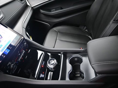 New 2025 Jeep Grand Cherokee Limited image 16
