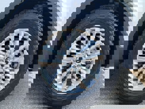 Used 2020 Kia Sorento LX image 14