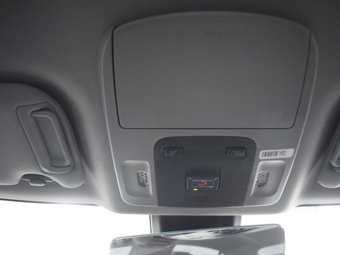 Used 2024 Toyota Camry SE image 19