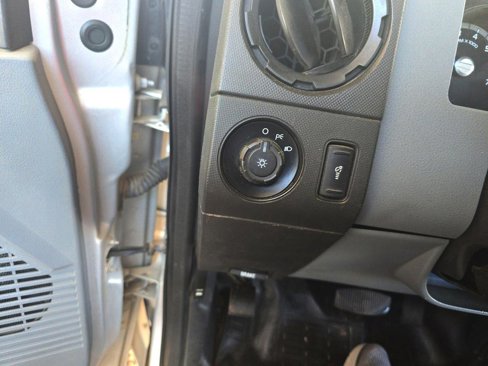 Used 2016 Ford F250 XL image 19