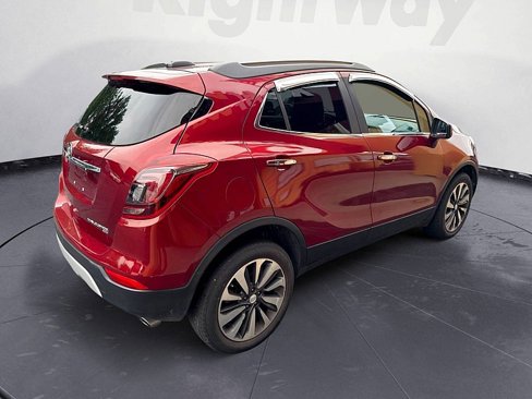 Used 2022 Buick Encore Preferred w/ Safety Package image 5