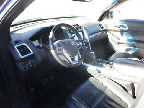 Used 2015 Ford Explorer Limited image 8