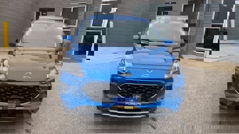 Certified 2020 Ford Escape SE image 4