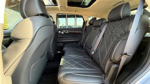 Used 2025 Genesis GV80 3.5T Prestige image 15