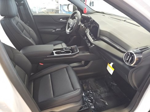 New 2026 Chevrolet Equinox LT w/ Convenience Package II image 15