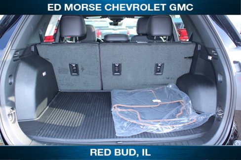 New 2026 GMC Terrain AT4 w/ Convenience Package III image 17