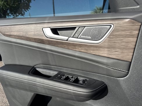 New 2026 Volkswagen Atlas SEL Premium R-Line image 14