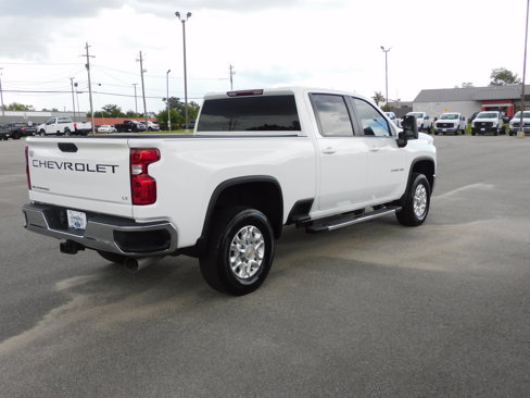 Used 2023 Chevrolet Silverado 2500 LT w/ Convenience Package image 5