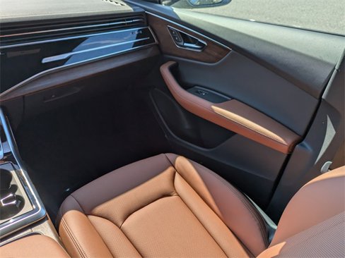 New 2026 Audi Q8 Premium Plus image 17