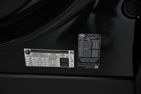 Used 2023 Land Rover Range Rover SE image 16